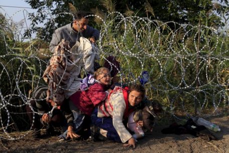 Merchants of Fear. Discursive Securitization of the Refugee Crisis in the Visegrad Group Countries