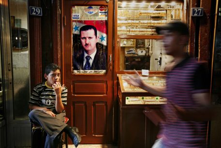 Aleppo and Damascus, priority targets of the Syrian regime
