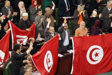 The Arab Transitions in a Changing World. Building Democracies in Light of International Experiences
