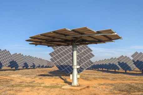 Scaling Up Renewable Energy and Energy Efficiency to Maximise the Socioeconomic Impact ‒ The Case for Household Applications in Jordan