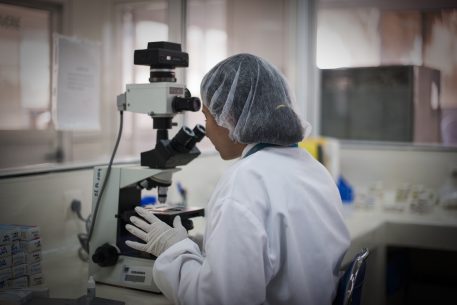 La investigación científica en el mundo árabe: un puente demasiado largo