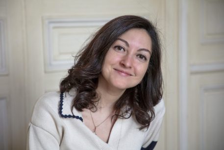 “Blue and Lilac Narratives” with Franco-Moroccan writer Zineb Mekouar